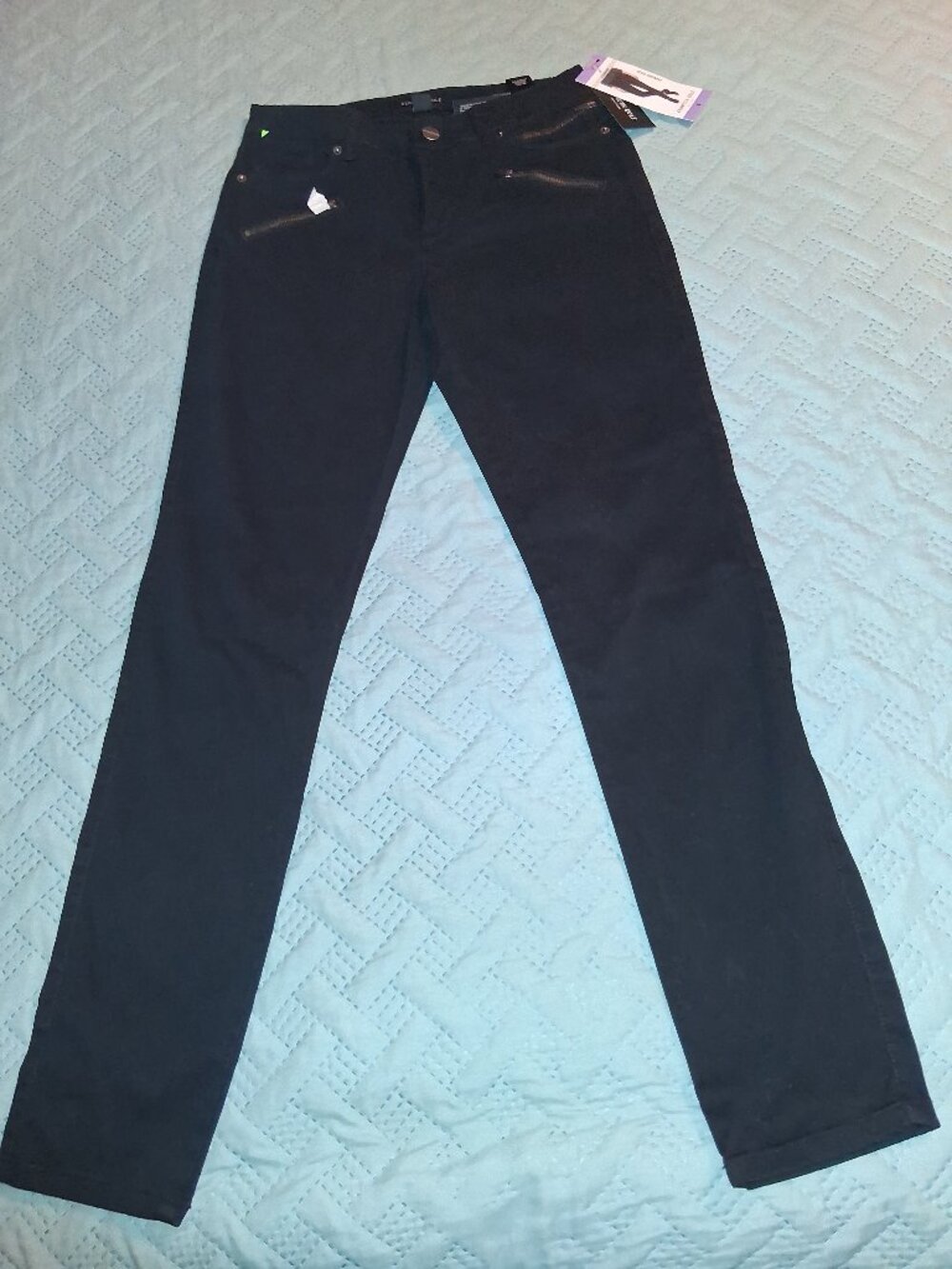 NWT! Kenneth Cole Black Jeans-size 4